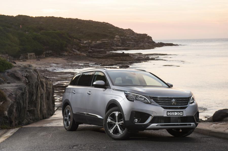  Peugeot 5008 2018 года  (AU) (фото 11 из 19)